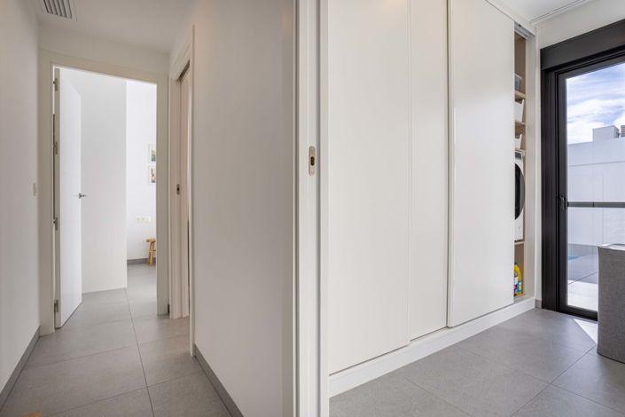 Image No.18-3 Bed Villa for sale