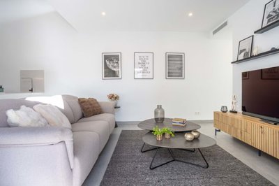 1447-662542-78d1f4f8b6655591b02d22fabb36a692d