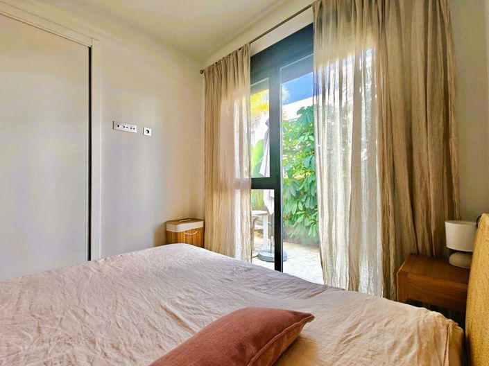 Image No.10-3 Bed Apartment for sale