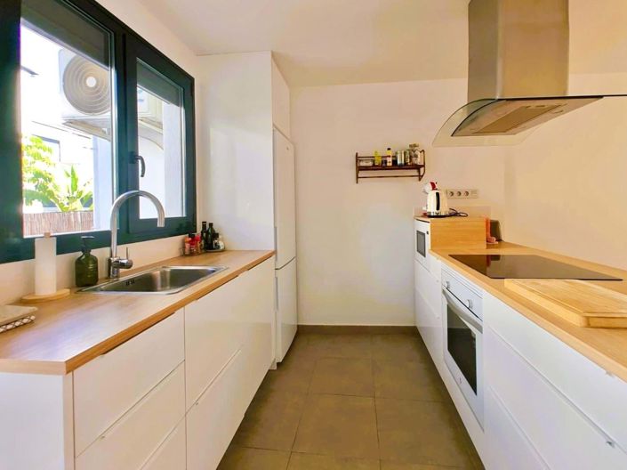 Image No.19-3 Bed Apartment for sale