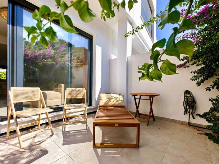 Image No.22-3 Bed Apartment for sale