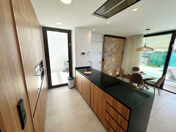 Image No.11-3 Bed Villa for sale