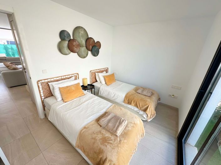 Image No.18-3 Bed Villa for sale