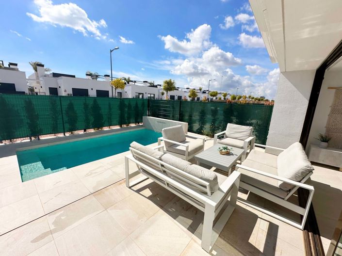 Image No.28-3 Bed Villa for sale