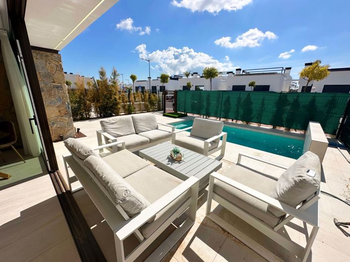 Image No.30-3 Bed Villa for sale