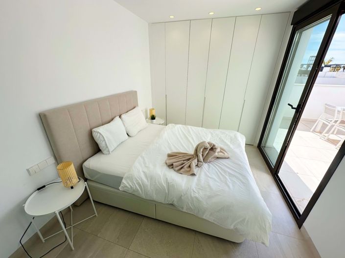 Image No.32-3 Bed Villa for sale