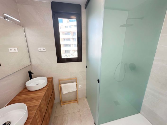 Image No.34-3 Bed Villa for sale