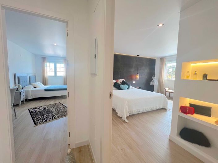 Image No.18-6 Bed Villa for sale