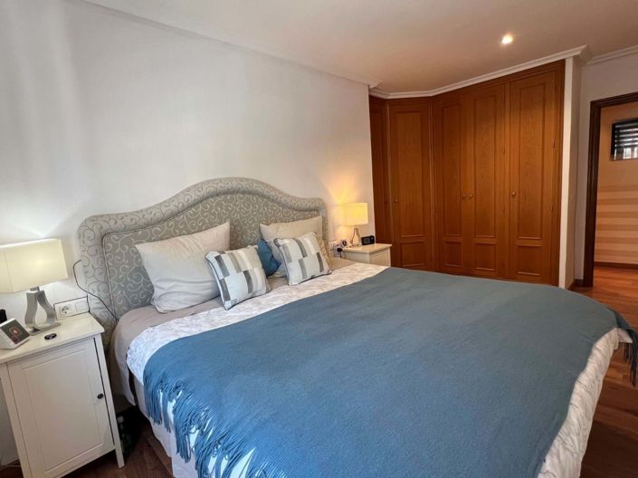 Image No.29-6 Bed Villa for sale