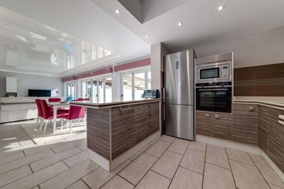 1447-662609-78d1f4f8b6655591b02d22fabb36a692d