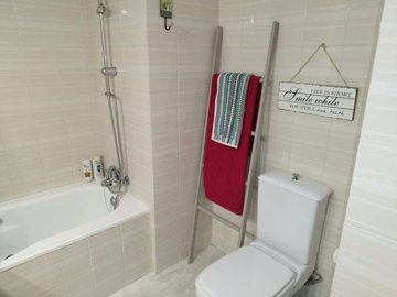 1447-662601-78d1f4f8b6655591b02d22fabb36a692d