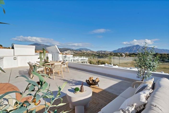 Image No.25-3 Bed Penthouse for sale