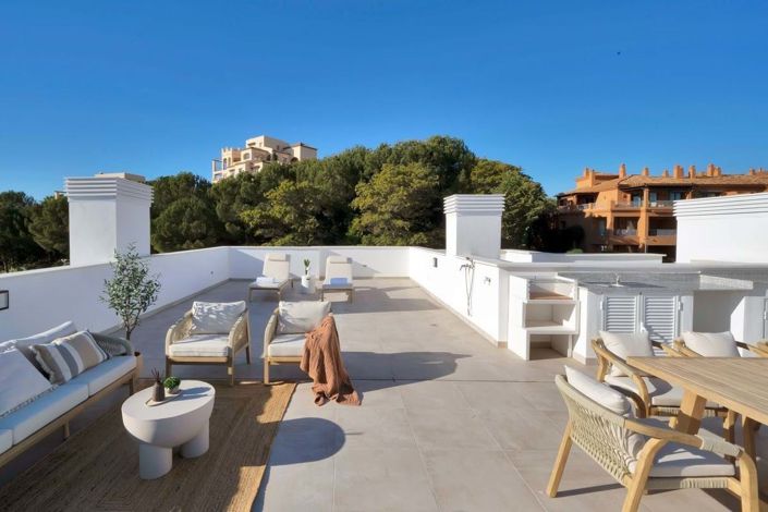 Image No.3-3 Bed Penthouse for sale