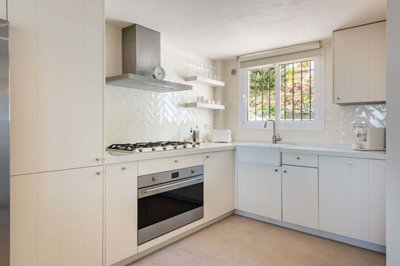 1447-662532-78d1f4f8b6655591b02d22fabb36a692d