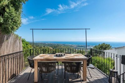 1447-662532-78d1f4f8b6655591b02d22fabb36a692d