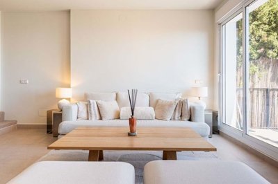 1447-662532-78d1f4f8b6655591b02d22fabb36a692d