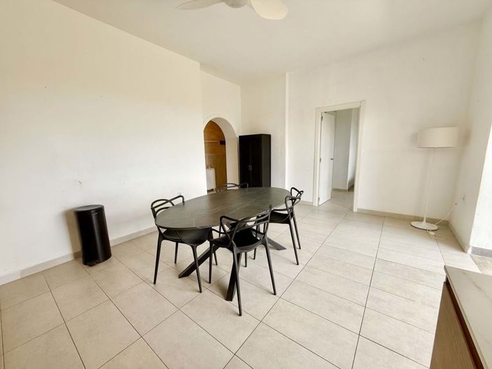 Image No.9-3 Bed Apartment for sale