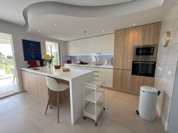 Image No.27-3 Bed Apartment for sale