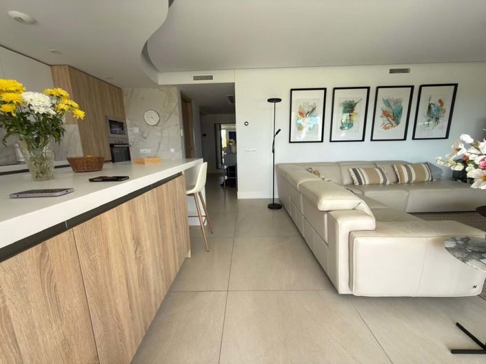 Image No.32-3 Bed Apartment for sale