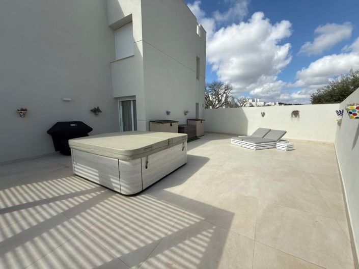 Image No.46-3 Bed Apartment for sale