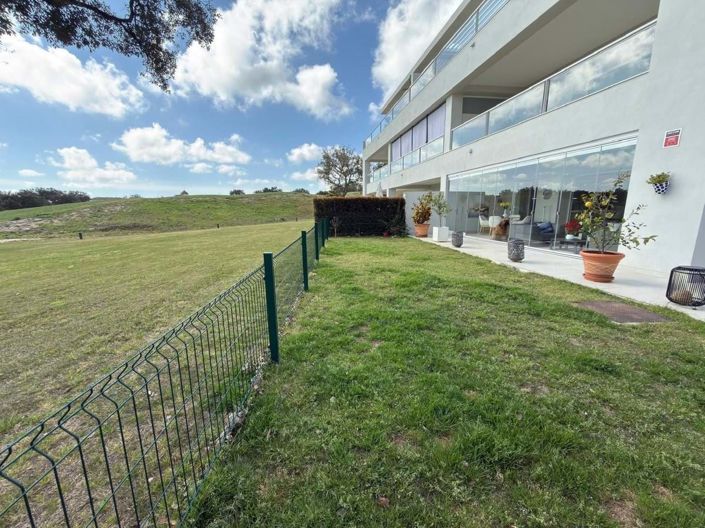 Image No.54-3 Bed Apartment for sale