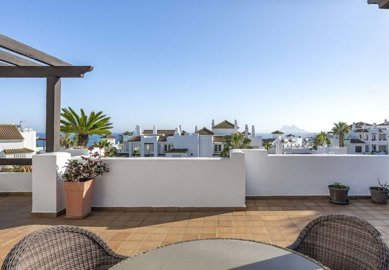 1447-662597-78d1f4f8b6655591b02d22fabb36a692d