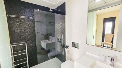 1447-662801-78d1f4f8b6655591b02d22fabb36a692d