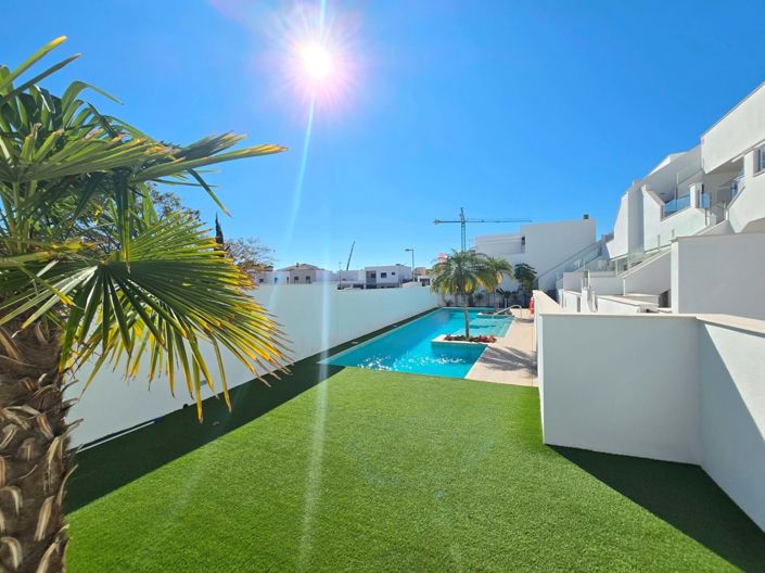 Image No.3-2 Bed Apartment for sale