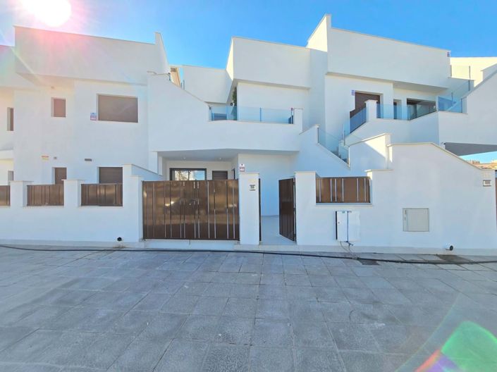 Image No.5-2 Bed Apartment for sale