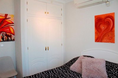 1447-662802-78d1f4f8b6655591b02d22fabb36a692d