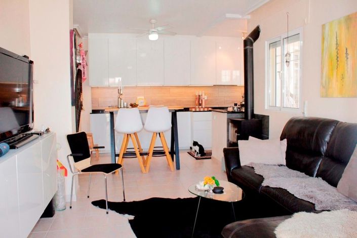 Image No.2-3 Bed Villa for sale