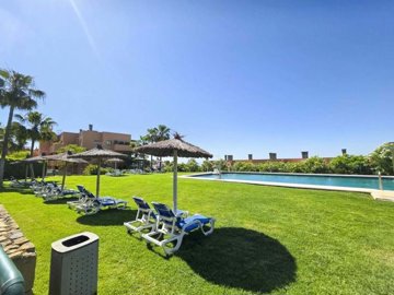 1447-662795-78d1f4f8b6655591b02d22fabb36a692d