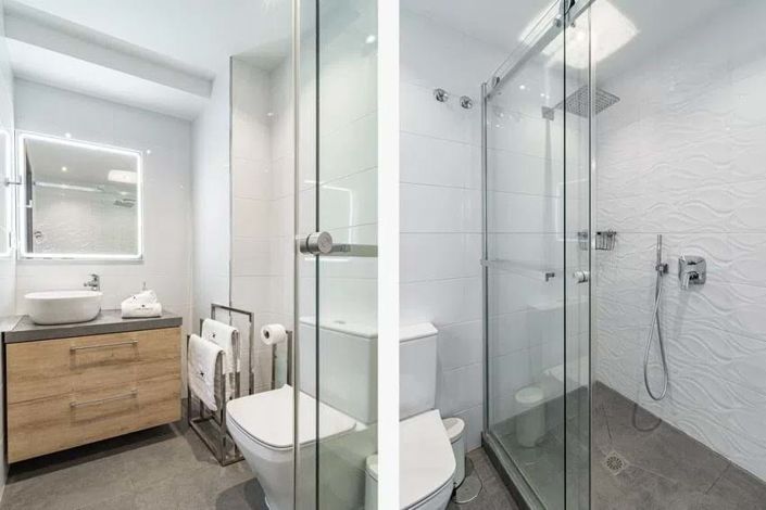 Image No.10-3 Bed Townhouse for sale