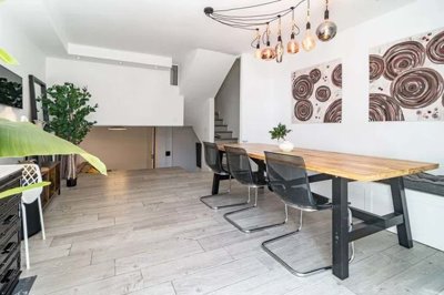 1447-662758-78d1f4f8b6655591b02d22fabb36a692d