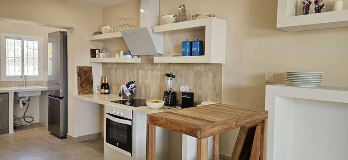 Image No.12-2 Bed Townhouse for sale