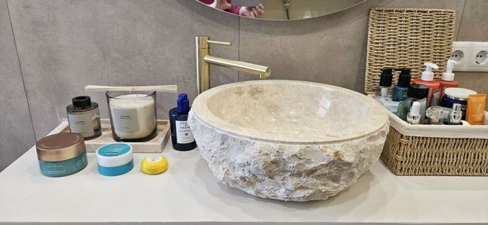 Image No.25-2 Bed Townhouse for sale