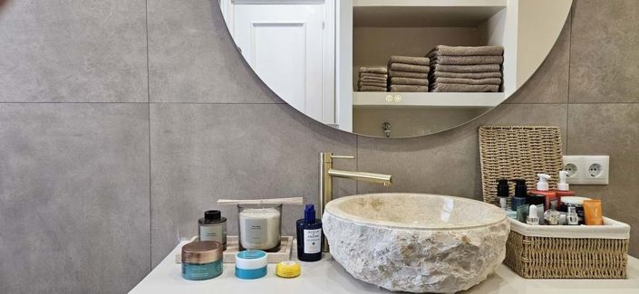 Image No.26-2 Bed Townhouse for sale