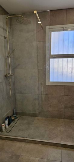 Image No.28-2 Bed Townhouse for sale