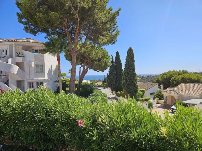 Image No.4-2 Bed Townhouse for sale