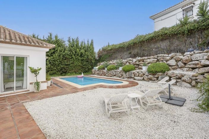 Image No.10-4 Bed Villa for sale