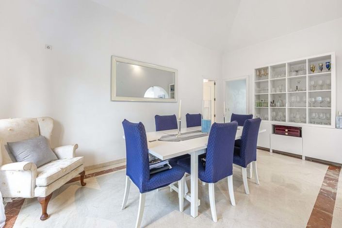 Image No.7-4 Bed Villa for sale