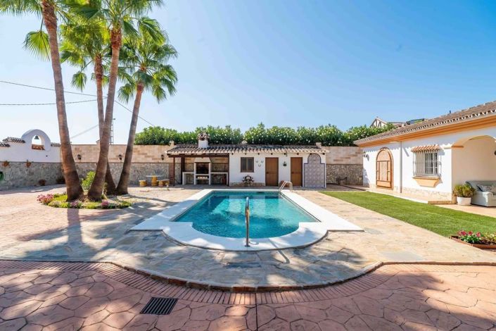 Image No.15-4 Bed Villa for sale