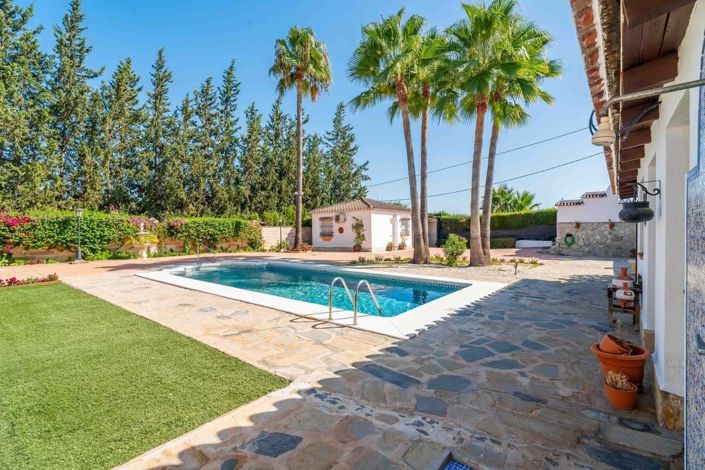 Image No.26-4 Bed Villa for sale