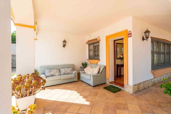 Image No.3-4 Bed Villa for sale