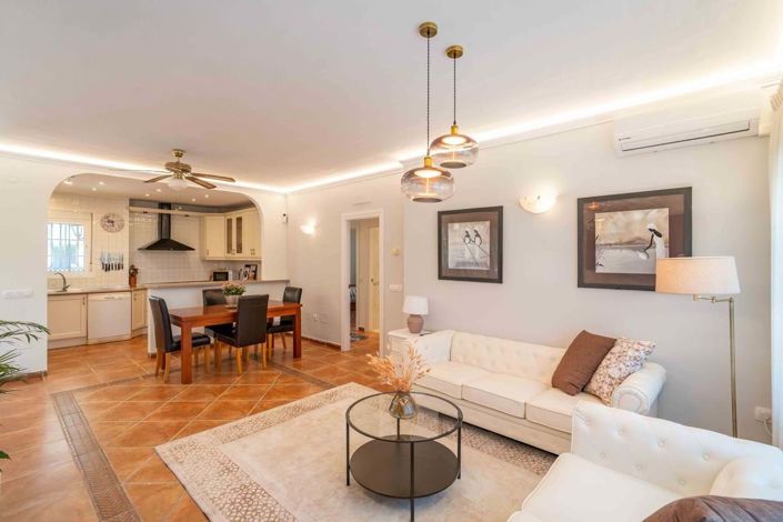 Image No.33-4 Bed Villa for sale