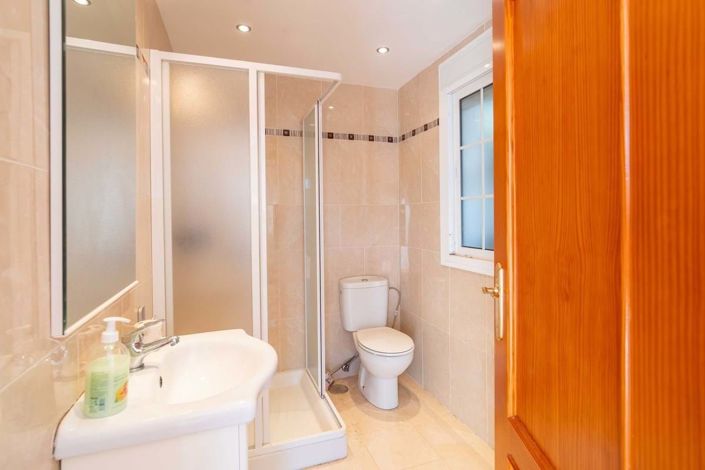 Image No.50-4 Bed Villa for sale