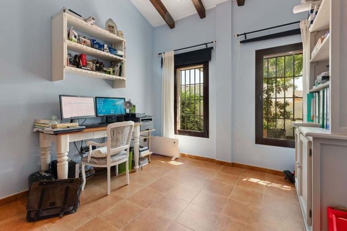 Image No.20-4 Bed Villa for sale