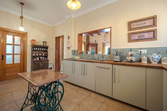 Image No.14-5 Bed Villa for sale