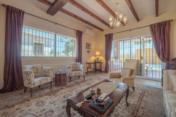 Image No.17-5 Bed Villa for sale