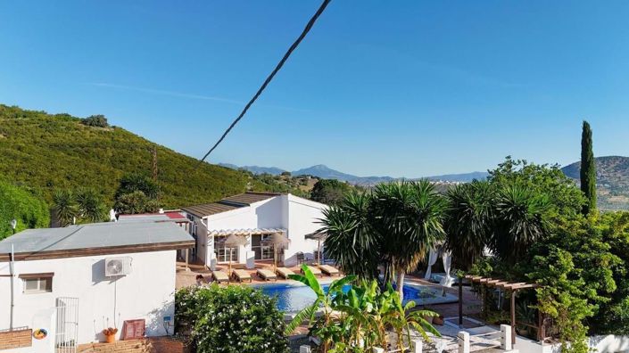 Image No.6-4 Bed Villa for sale